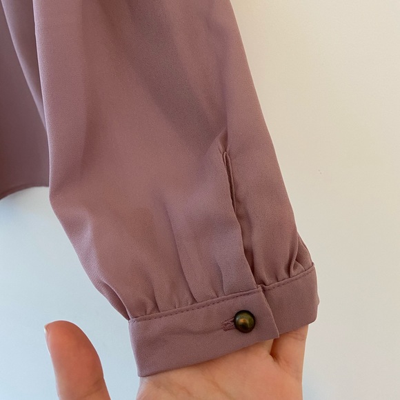 Kit and Sky | Lace Blouse - Picture 7 of 10